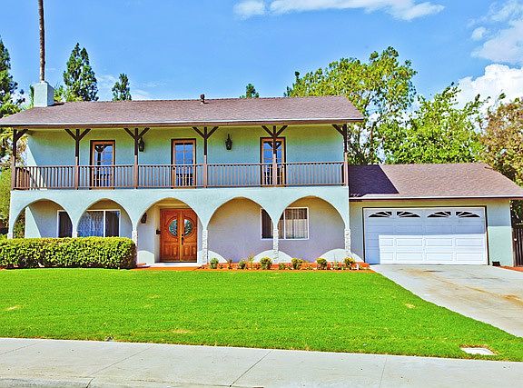 3rd image of 489 Fort Lewis Dr
