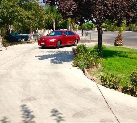 3rd image of 8716 Pioneer Dr