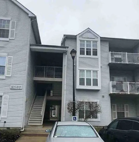 808 Willings Way photo 1