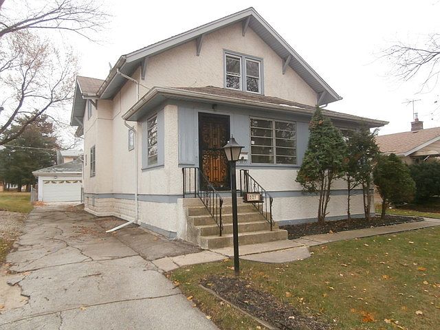 1st image of 221 S Forest Ave
