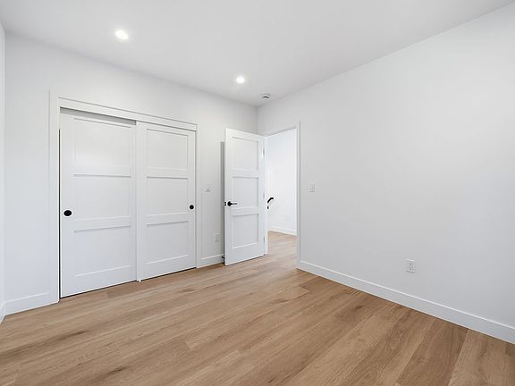 5th image of 369 Lemon St #A