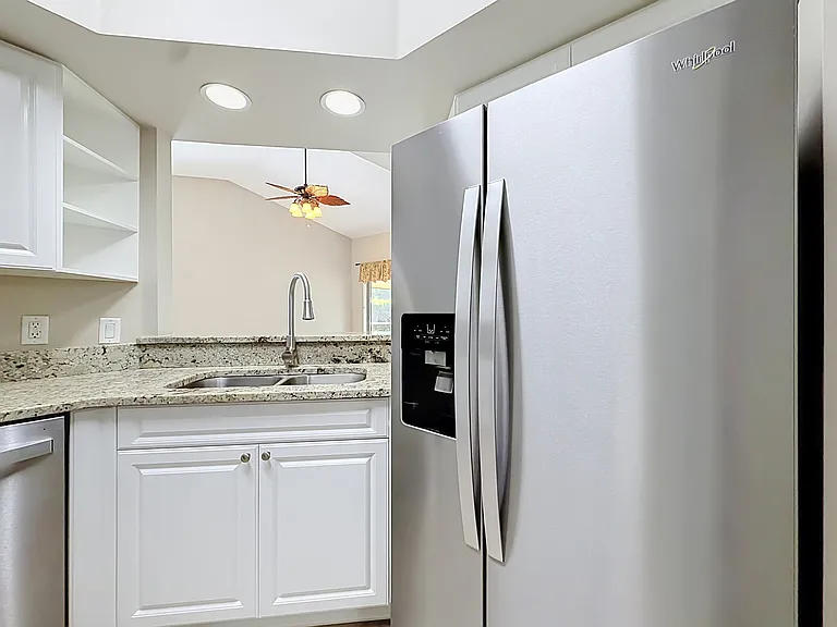 5281 Bowline Ct — Photo 12