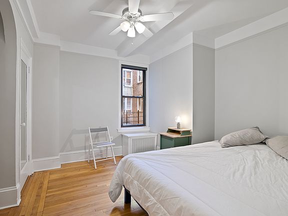 4th image of 327 Central Park W #7E