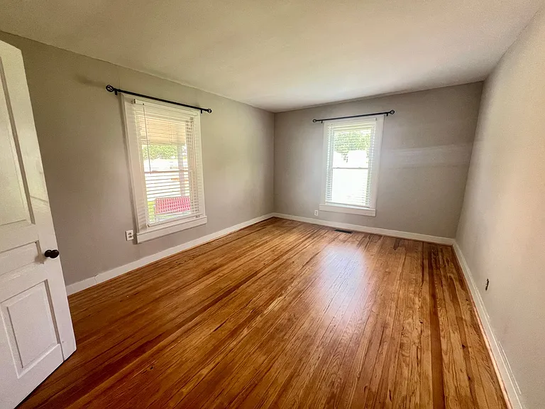 4129 Baskerville Rd — Photo 11