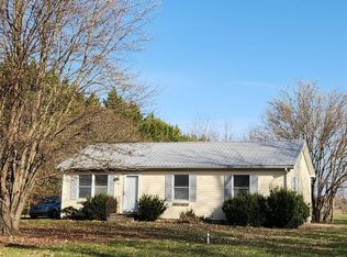 965 School St, Houston, DE 19954