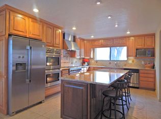 4516 Altura Pl NE, Albuquerque, NM 87110