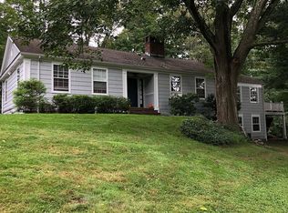 73 Golf Ln, Ridgefield, CT 06877