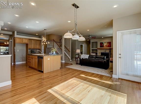 Kitchen, Nook, and Family Room