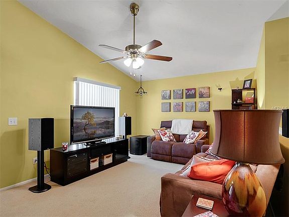 3rd image of 7804 Autumn Wood Dr