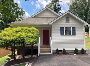 95 Langwell Ave, Asheville, NC 28806