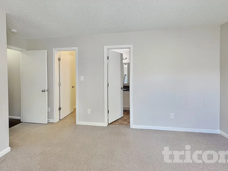 529 Pullman St SW — Photo 10