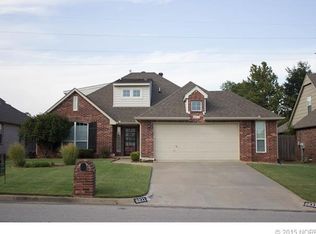 8833 E 77th St, Tulsa, OK 74133