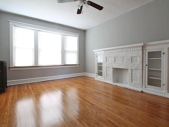 2nd image of 734 Carpenter Ave APT 3S