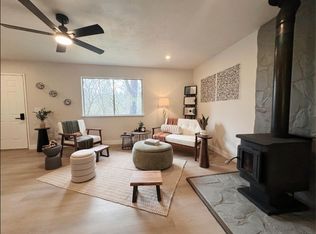 17520 Anona Ct, Grass Valley, CA 95949