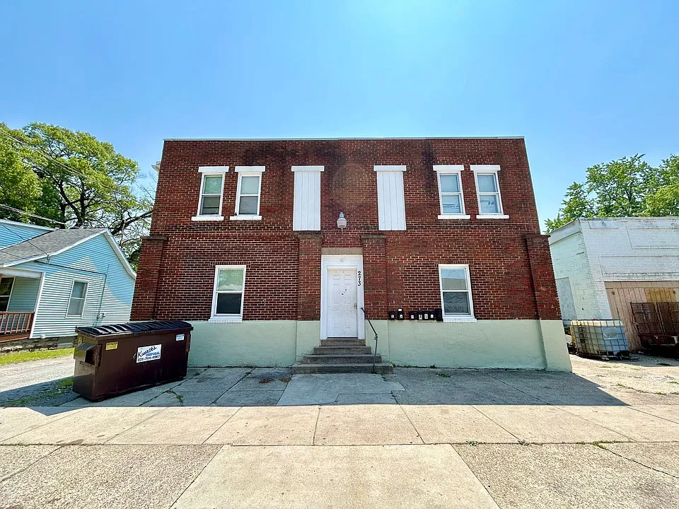 273 E Forest Ave #2