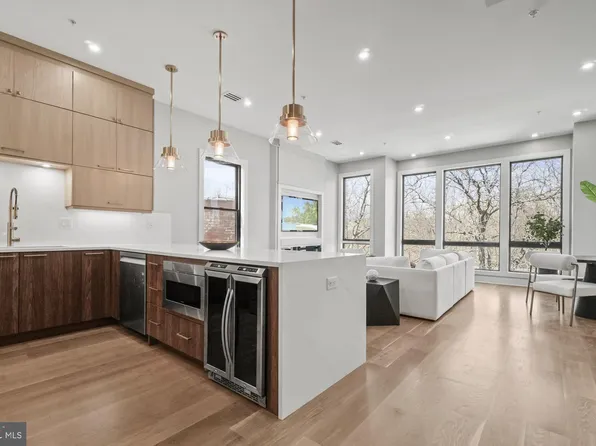 160 Central Ave #3, Jersey City, NJ 07307