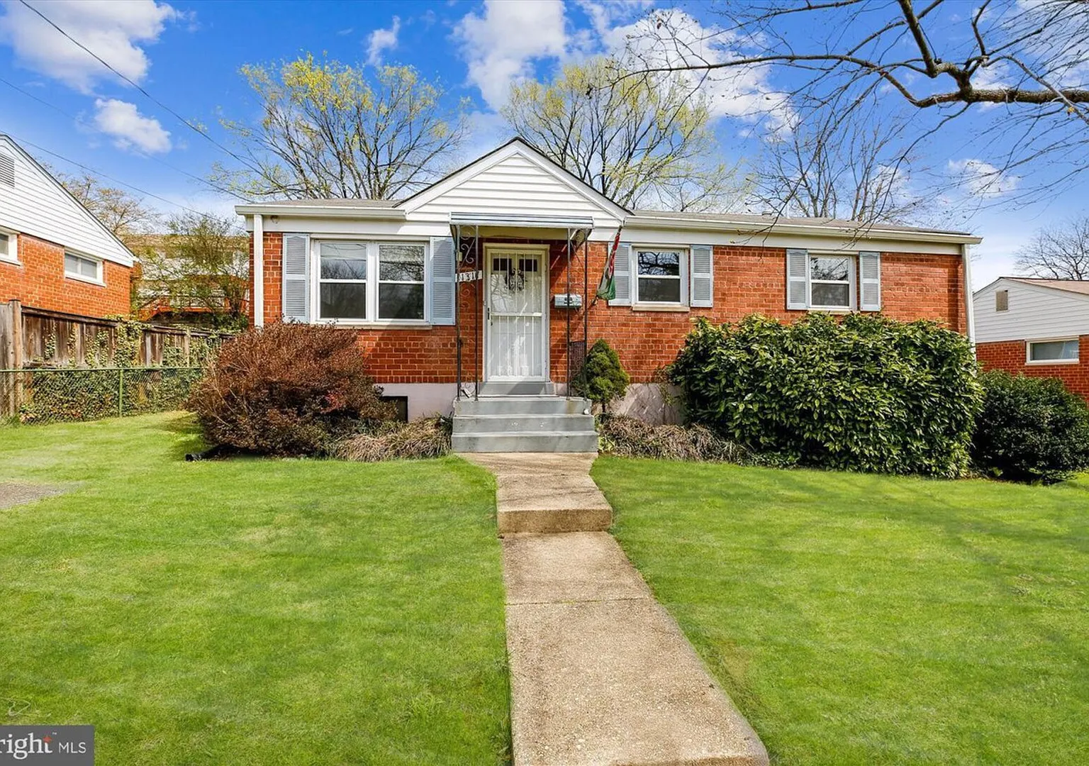 Entire 3BR in North Bethesda — Photo 1