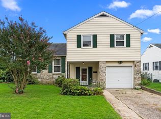 563 Wigard Ave, Philadelphia, PA