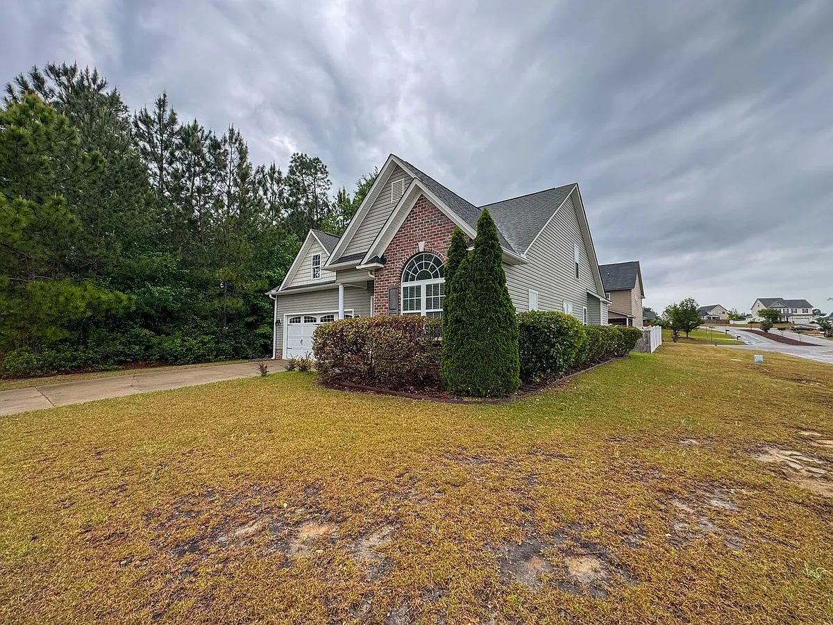 Building Photo - 14 Buckman Dr