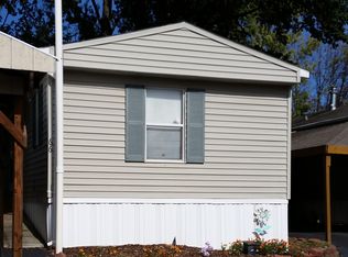 7115 Stewart Rd TRLR 66, Liberty, MO 64068