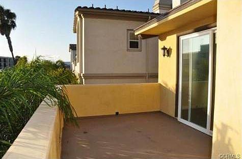 5th image of 310 N Catalina Ave #A