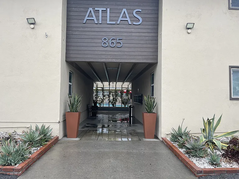 Atlas Arcadia — Photo 12