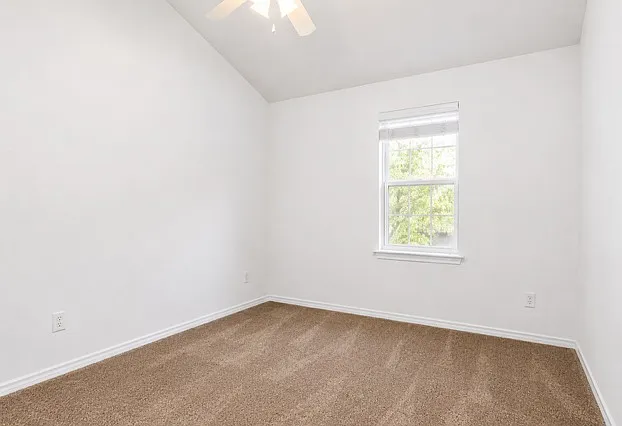 5315 San Mateo Ct — Photo 12