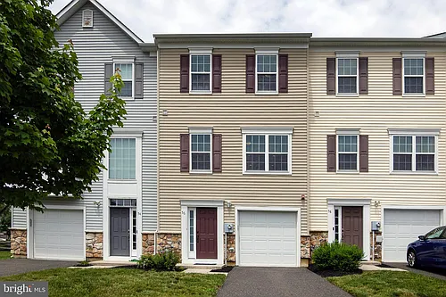 56 Iron Gate Rd #A Photo 1