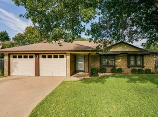 2 Chadwick Ct, Wichita Falls, TX 76310