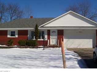 5491 Bartlett Rd, Bedford Heights, OH 44146