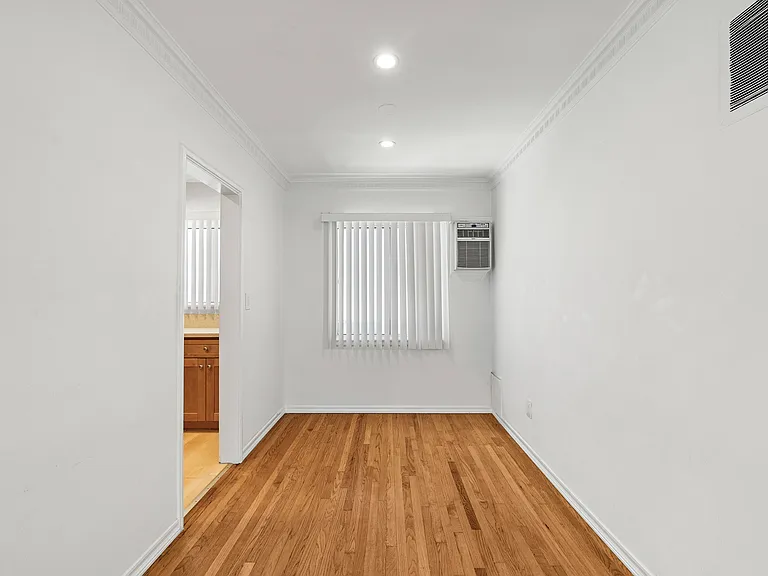 1235 N Harper Ave #25 — Photo 4