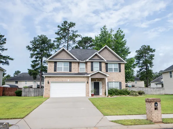 230 Misty Valley Ln, Bonaire, GA 31005