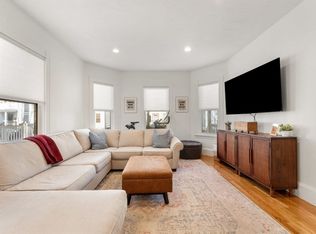 71 Romsey St APT 1, Dorchester, MA 02125
