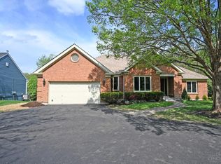 6897 Fox Hill Ln, Cincinnati, OH 45236