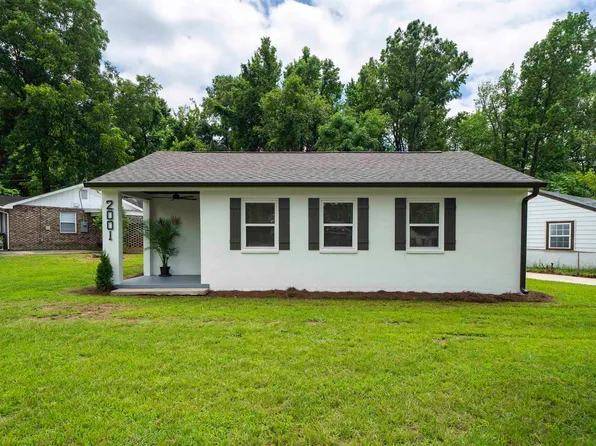 2001 Henry Crumpton Dr, Birmingham, AL 35211