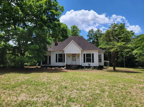 901 Borum St, Unadilla, GA 31091