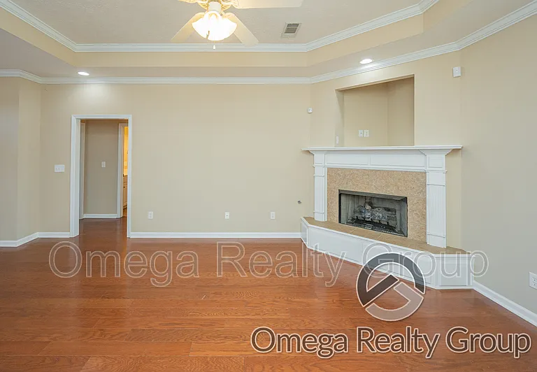 1325 Meadow Glen Rd — Photo 18