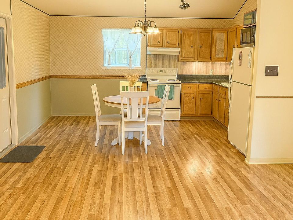 1st image of 10665 Royal Pines Dr