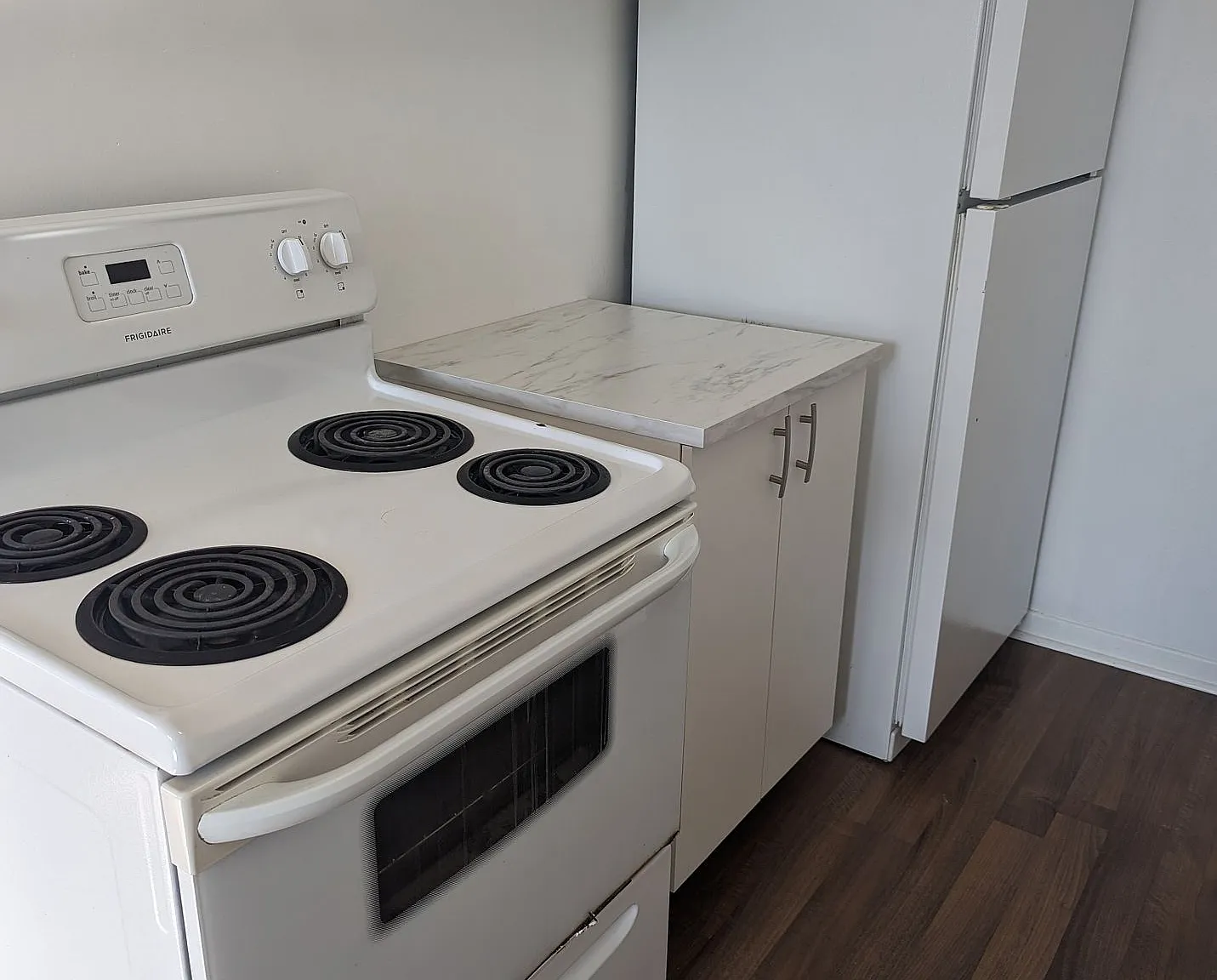 2 bed, $1,800 — Photo 3