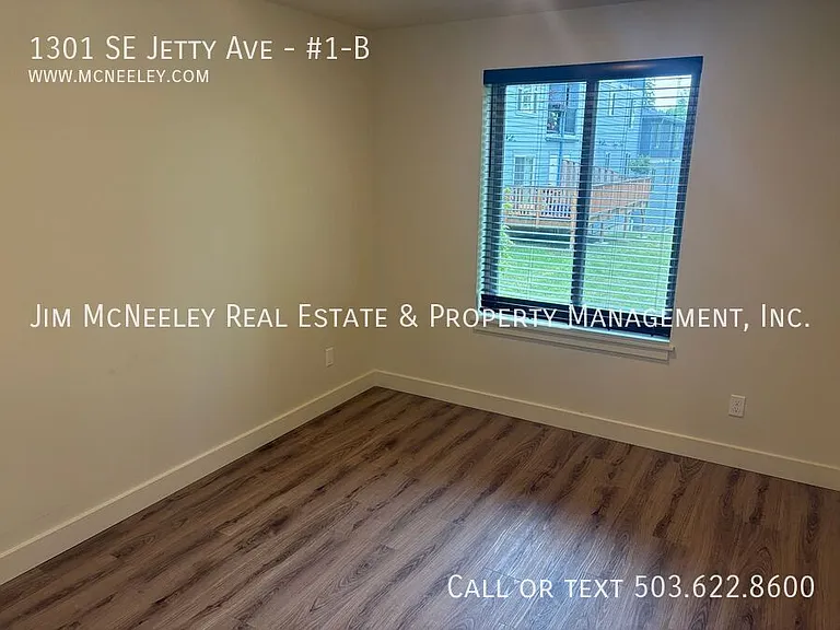 1301 SE Jetty Ave #1-B — Photo 10