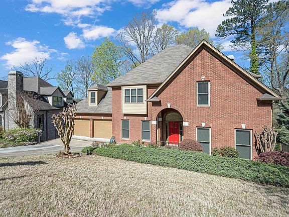 2nd image of 509 Bristol Ln
