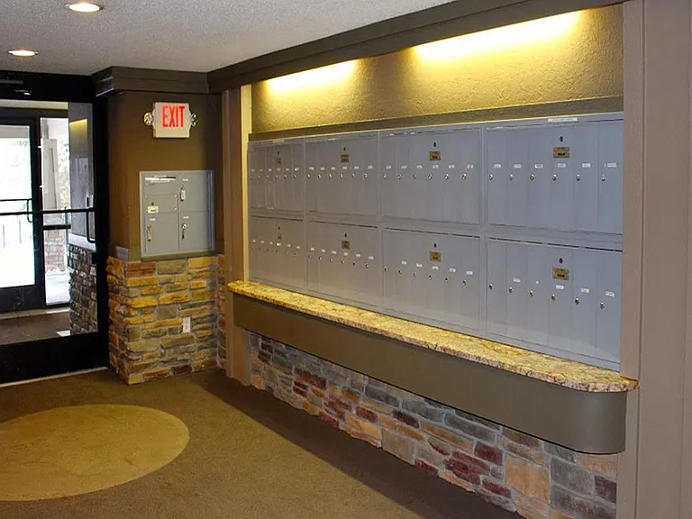 Silver Bell Apartments — Photo 21