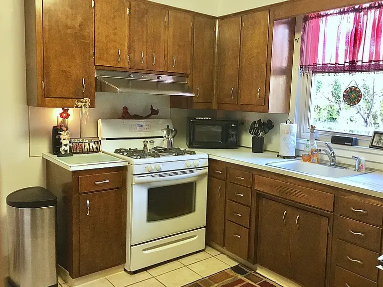 309 Lakeview Dr #1 — Photo 5