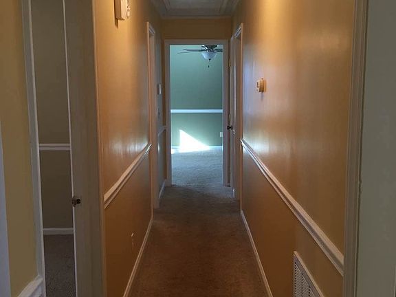 5th image of 2442 Sandhurst Ct
