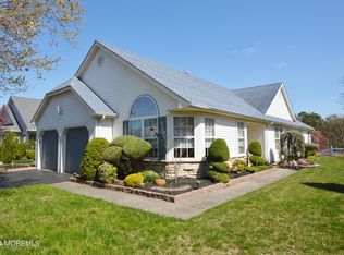 2849 Lenox St, Toms River, NJ
