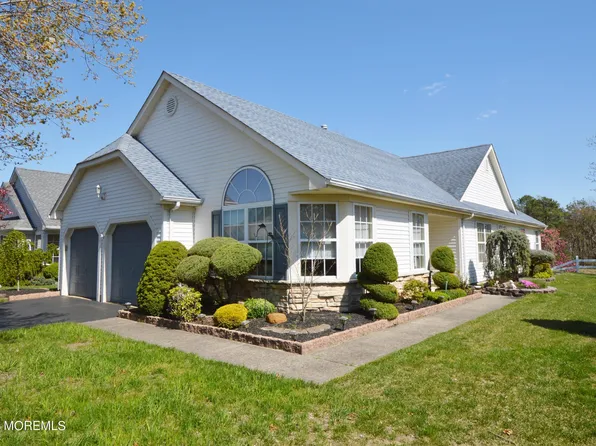 2849 Lenox Street, Toms River, NJ 08755