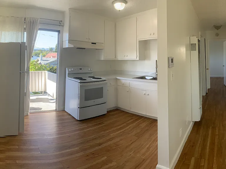 1929 California St #5 — Photo 31