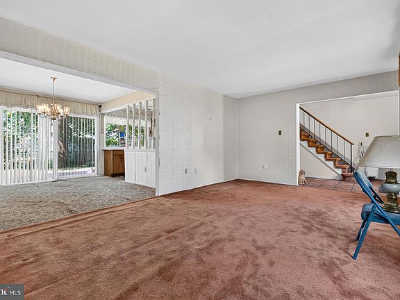 2nd image of 36 Neptune Ln