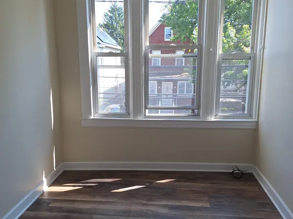 589 Avenue A image 10 of 13