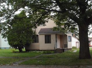 930 Oak St, Negaunee, MI 49866